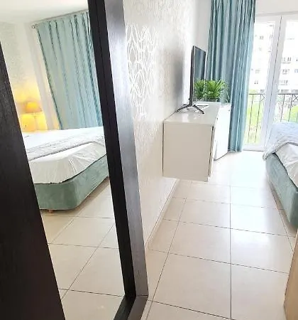 Homestay Beautiful Bedroom With Private Bathroom Marbella